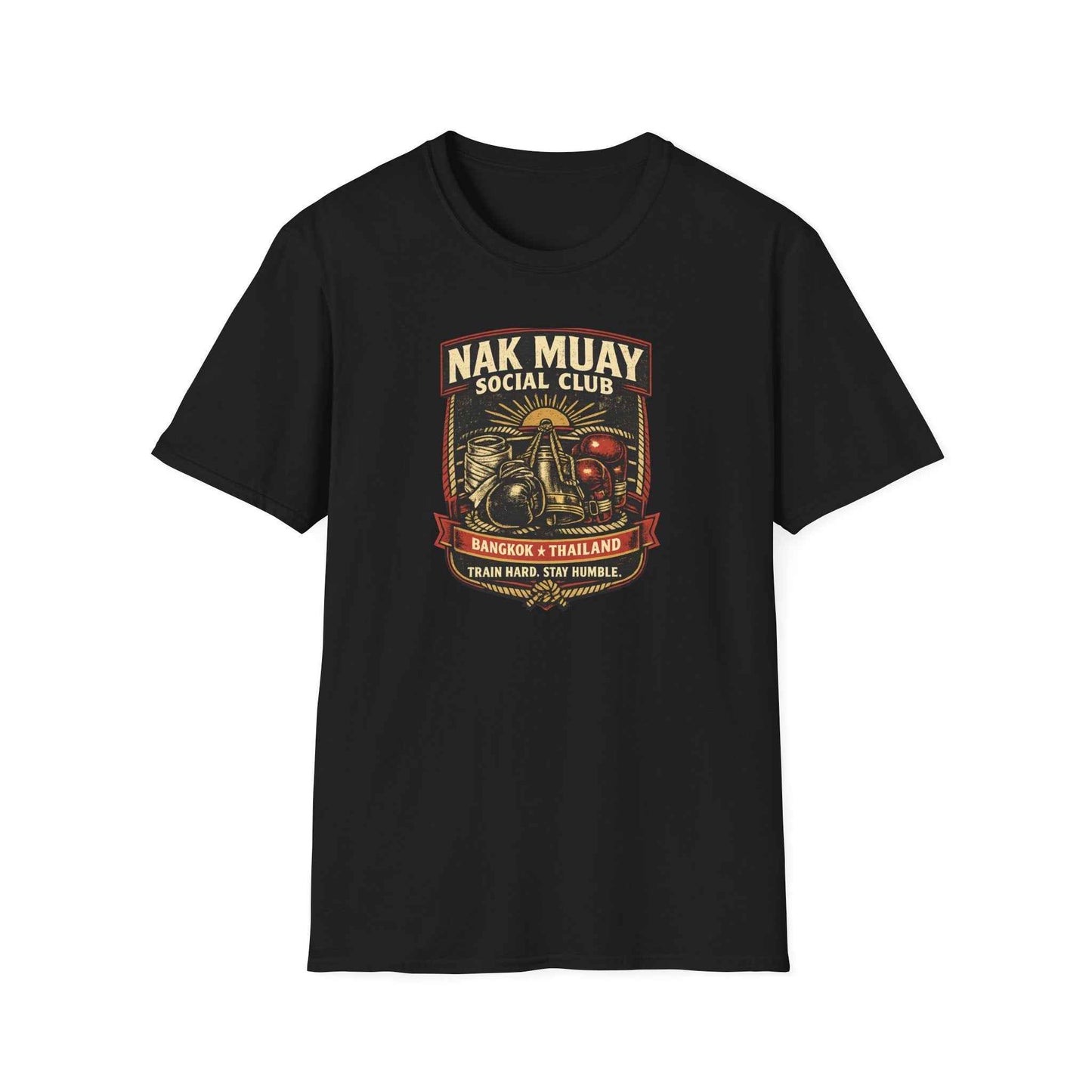 Nak Muay Social Club T-Shirt – Muay Thai Boxing Streetwear mit Vintage-Badge-Print