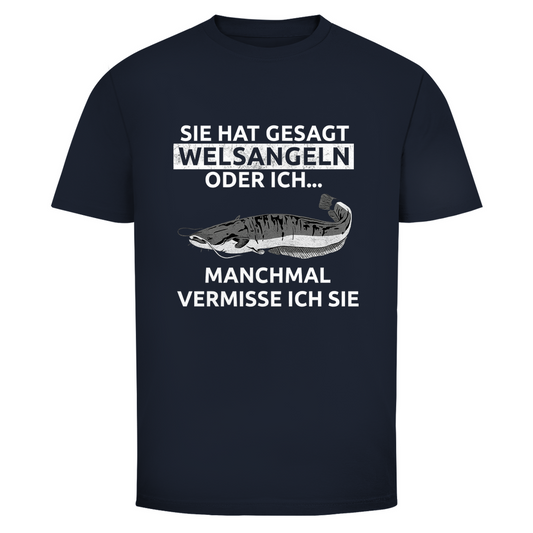 Welsangeln T-Shirt – Sie hat gesagt… Herren – T-Shirt Designdetail Nahaufnahme