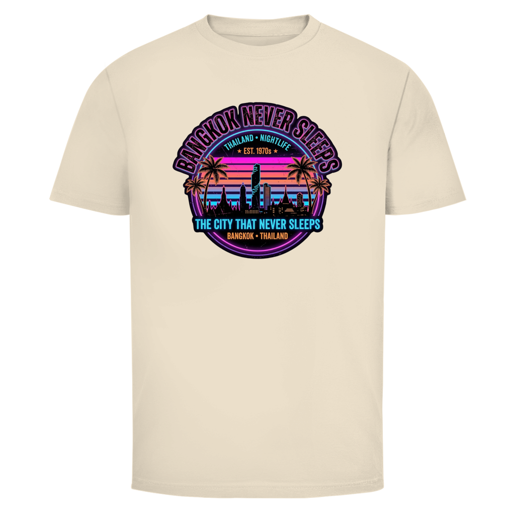Bangkok Never Sleeps T-Shirt — Thailand Nightlife Vintage Graphic Tee | Reise Geschenk – T-Shirt Ansicht 7