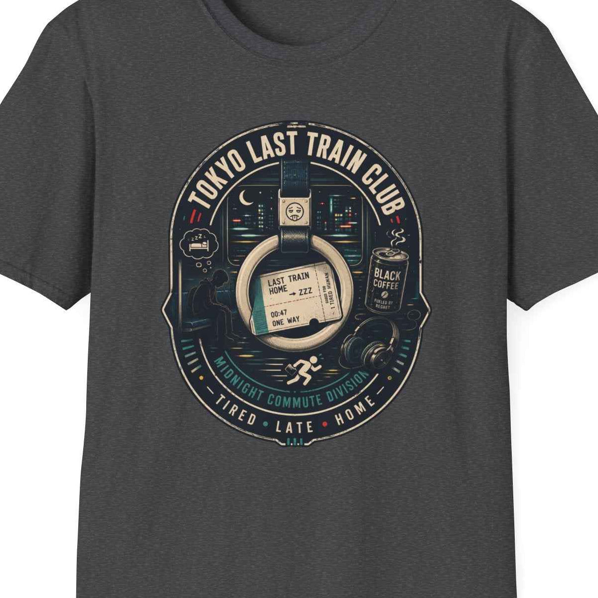 Tokyo Last Train Club T-Shirt Modell trägt Streetwear Look – Design Nahaufnahme