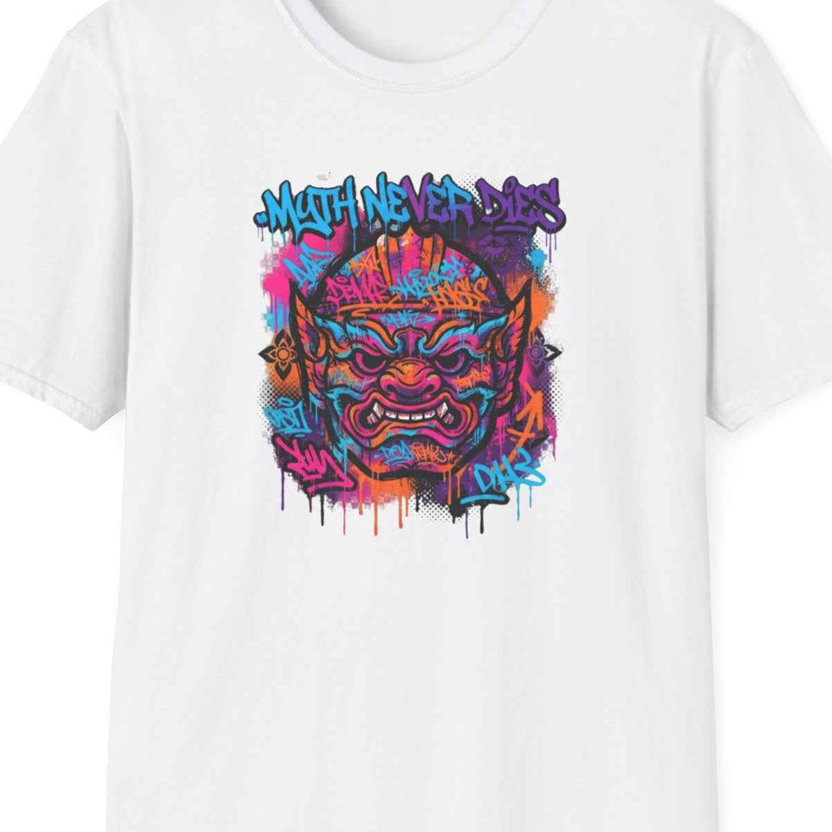 White Graffiti Oni Maske T-Shirt – Design Nahaufnahme