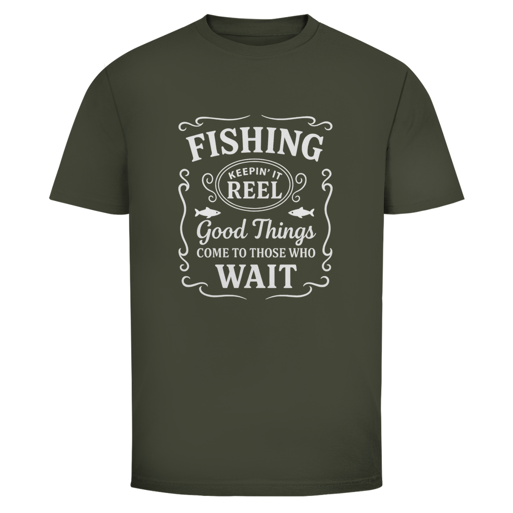 „Fishing Shirt – Keepin’ it Reel | Angler T-Shirt mit Spruch“Fishing Shirt – Keepin’ it Reel | Lustiges Angler T-Shirt | Geschenk für Fischer - Wild Boys Shop