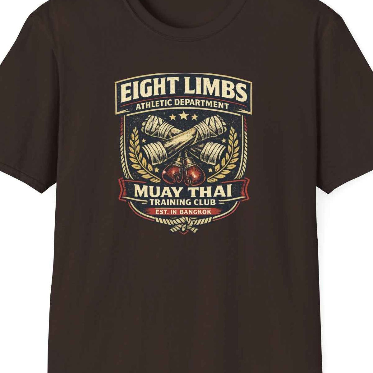 Eight Limbs Muay Thai T-Shirt – Bangkok Training Club Vintage Badge Graphic Tee – Design Nahaufnahme
