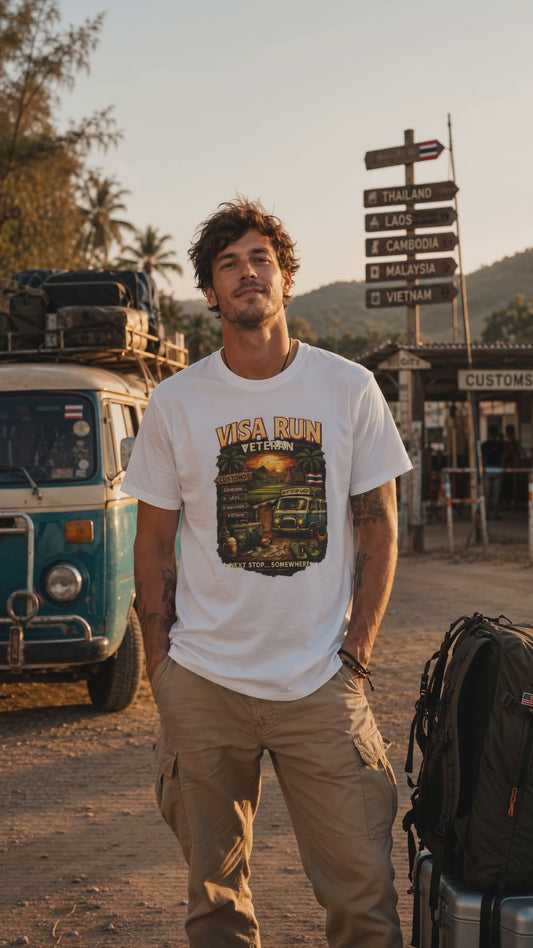 Visa Run Veteran T-Shirt — Funny Southeast Asia Expat Backpacker Travel Streetwear Herren Damen